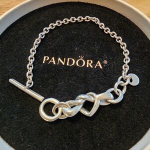 PANDORA Knotted Hearts T- bar bracelet